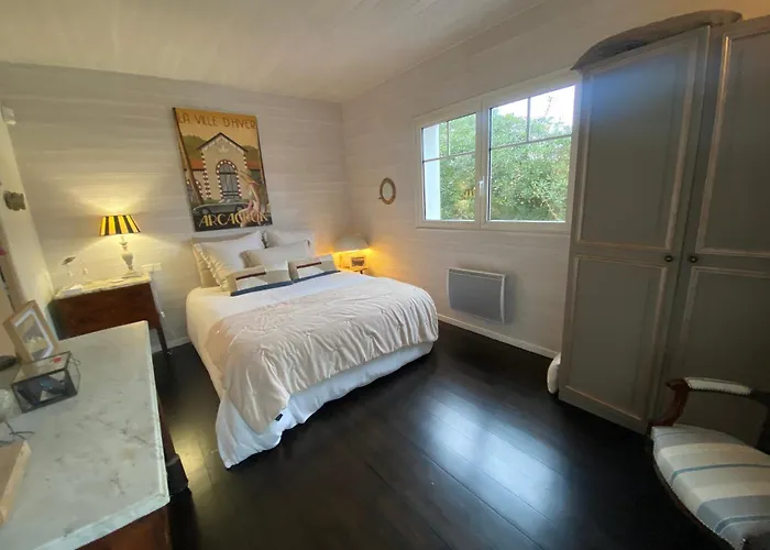 Вілла Boisee Avec Piscine Et Jardin, Proche Commerces Et Plage, Wifi Inclus A - Fr-1-374-55 Аркашон