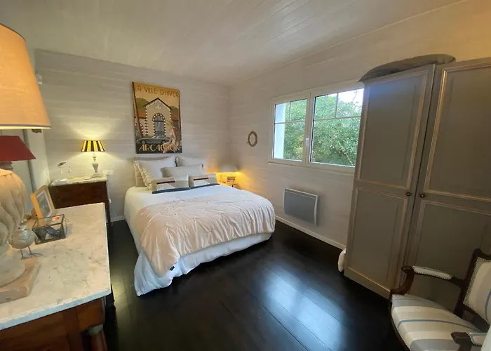 Boisee Avec Piscine Et Jardin, Proche Commerces Et Plage, Wifi Inclus A - Fr-1-374-55 Вілла