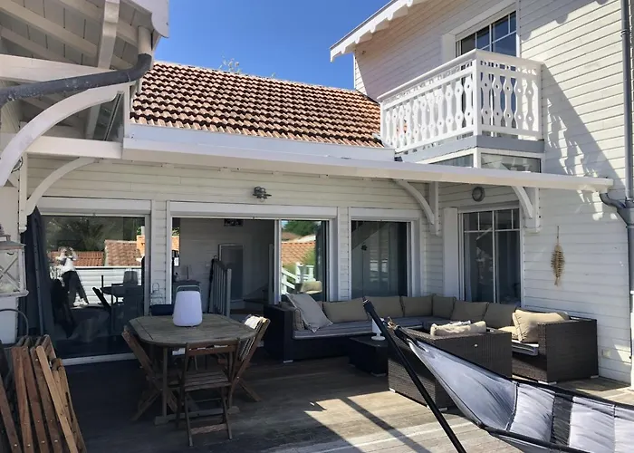 Boisee Avec Piscine Et Jardin, Proche Commerces Et Plage, Wifi Inclus A - Fr-1-374-55 Villa