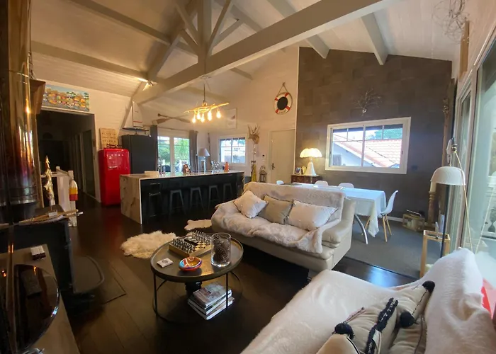 Boisee Avec Piscine Et Jardin, Proche Commerces Et Plage, Wifi Inclus A - Fr-1-374-55 Villa *